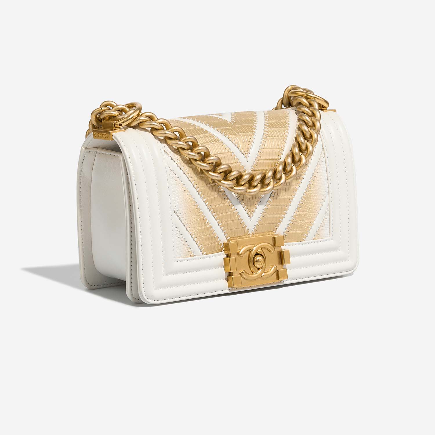 Chanel Boy Small Gold-White Side Front  | Sell your designer bag on Saclab.com