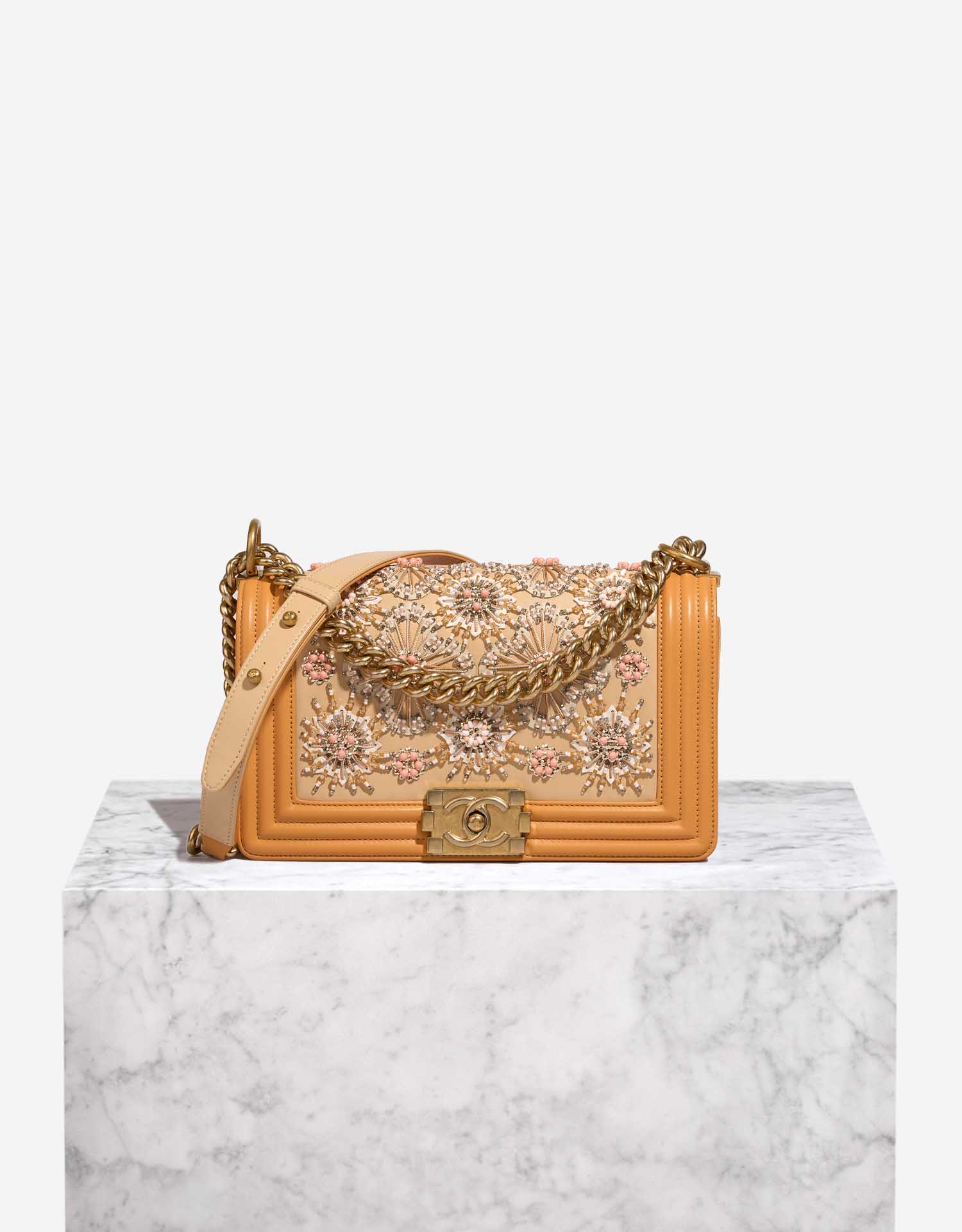 Chanel Limited Edition Matryoshka Doll Bag | Matryoshka, Fashion bags, Chanel  bag