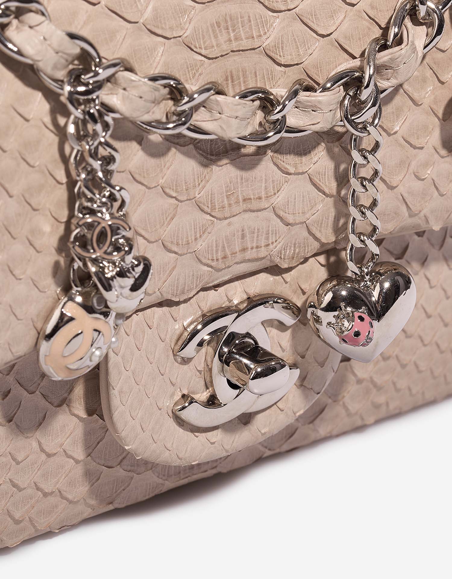 Chanel Timeless Small Nude Closing System  | Sell your designer bag on Saclab.com