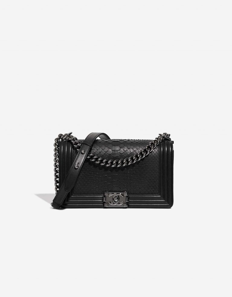 Chanel Boy OldMedium Black Front | Verkaufen Sie Ihre Designer-Tasche auf Saclab.com