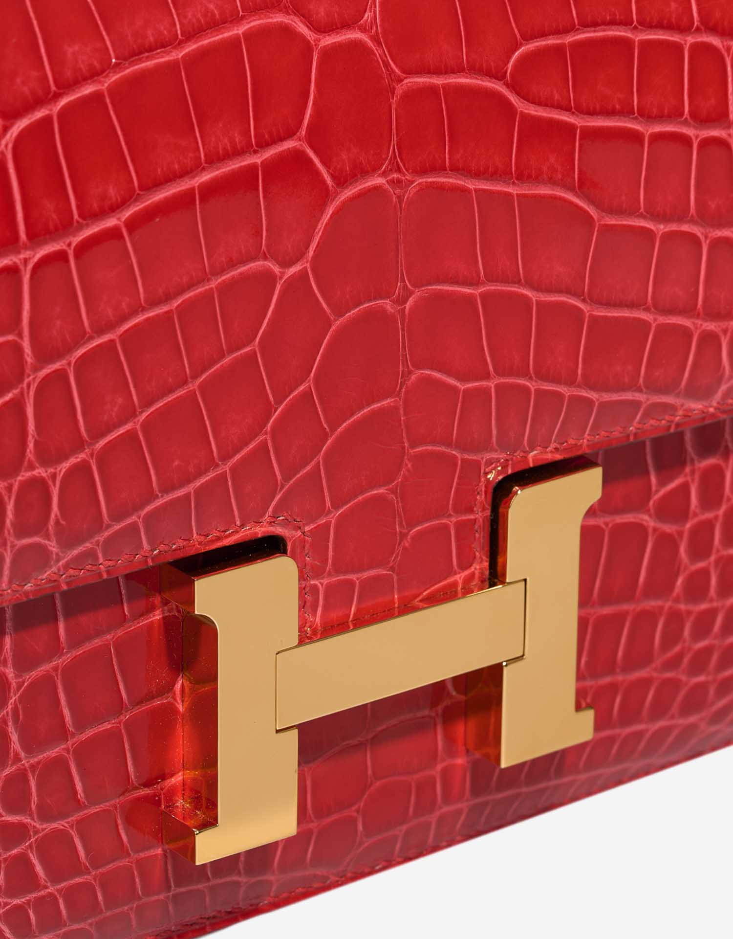 Hermès Constance 18 RougeDeCoeur Closing System  | Sell your designer bag on Saclab.com