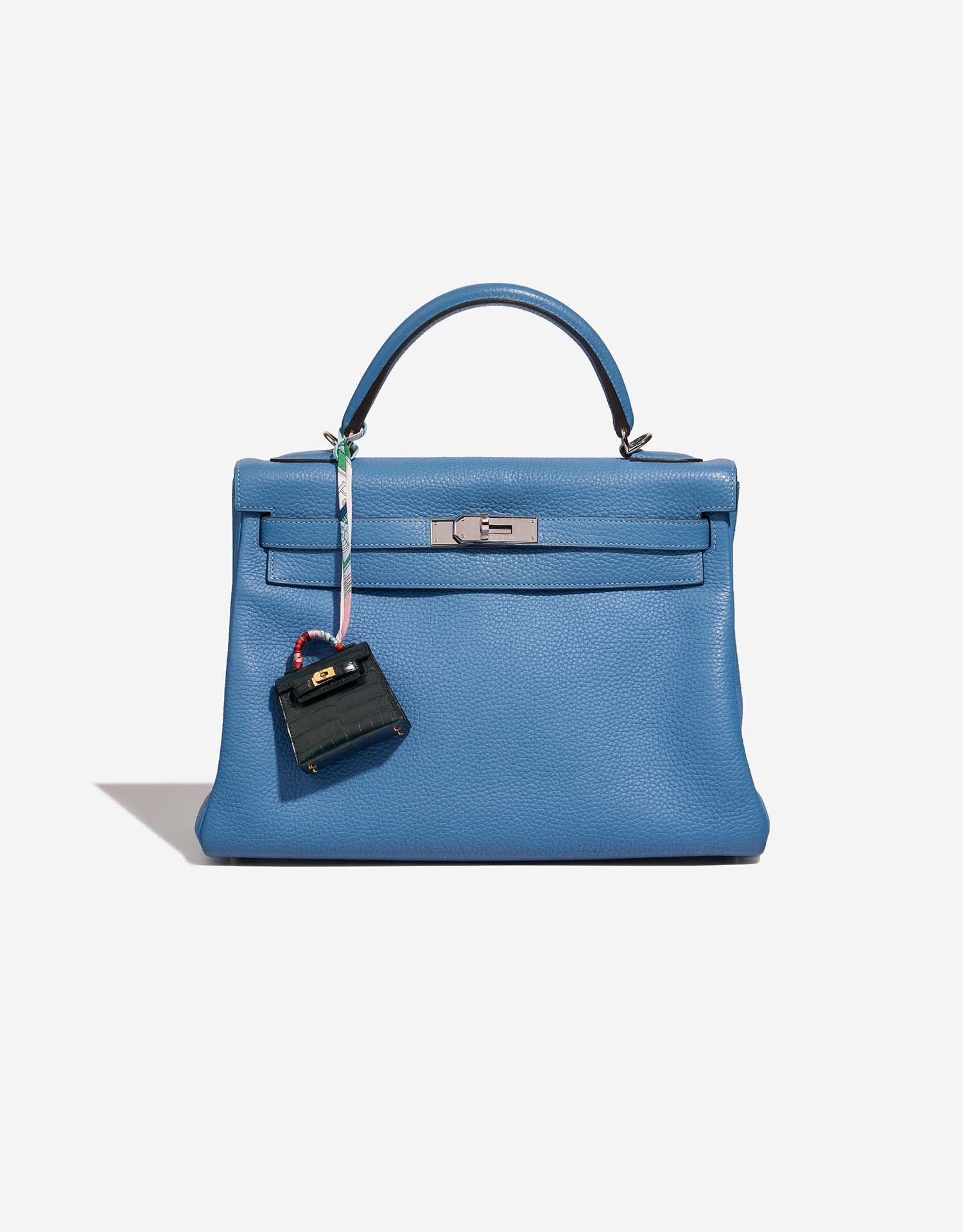 Hermès Kelly Twilly VertRousseau Closing System  | Sell your designer bag on Saclab.com