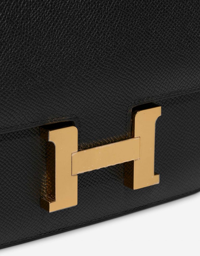 Hermès Constance 18 Black Closing System  | Sell your designer bag on Saclab.com