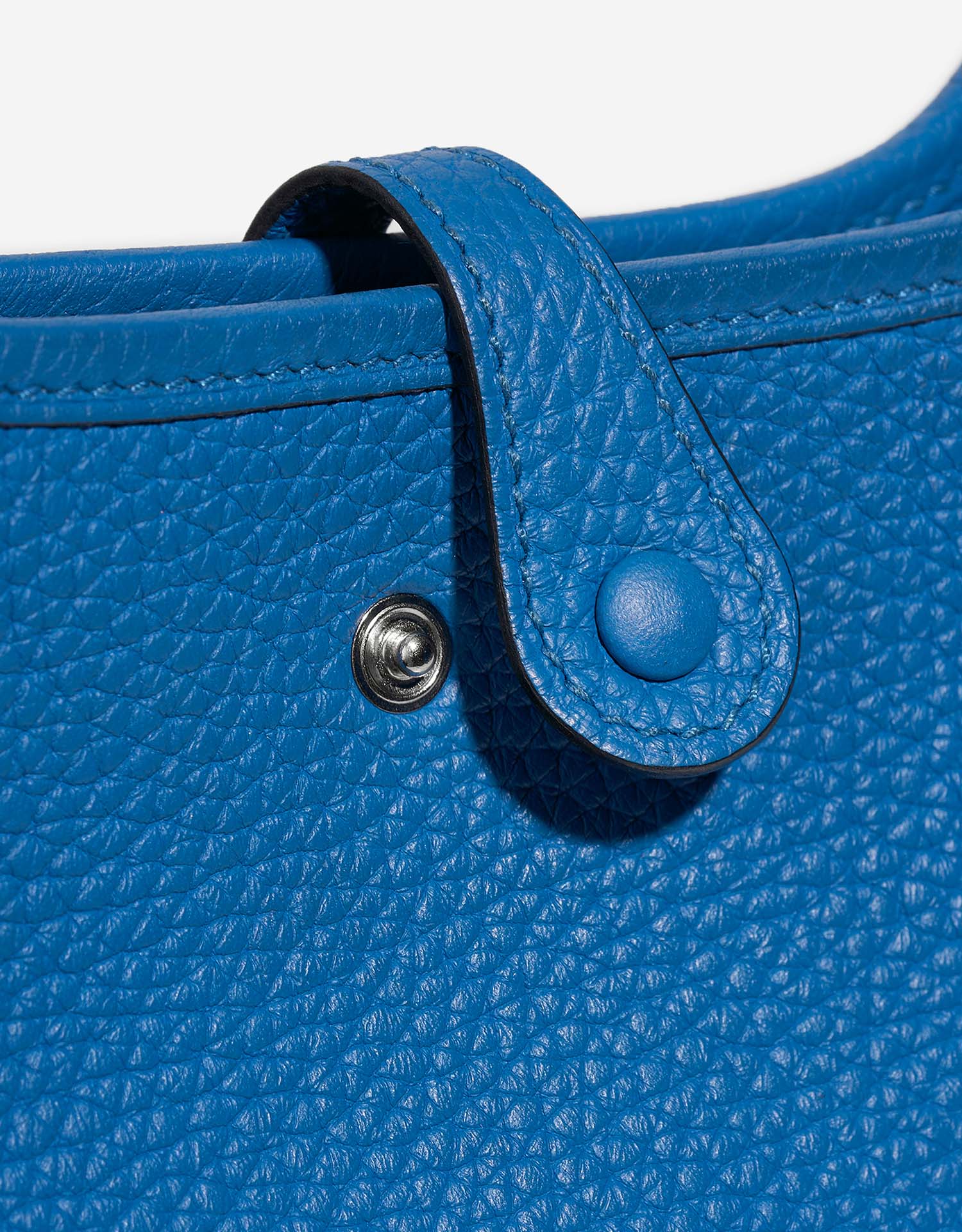 Hermès Evelyne 16 BleuZellige Closing System  | Sell your designer bag on Saclab.com