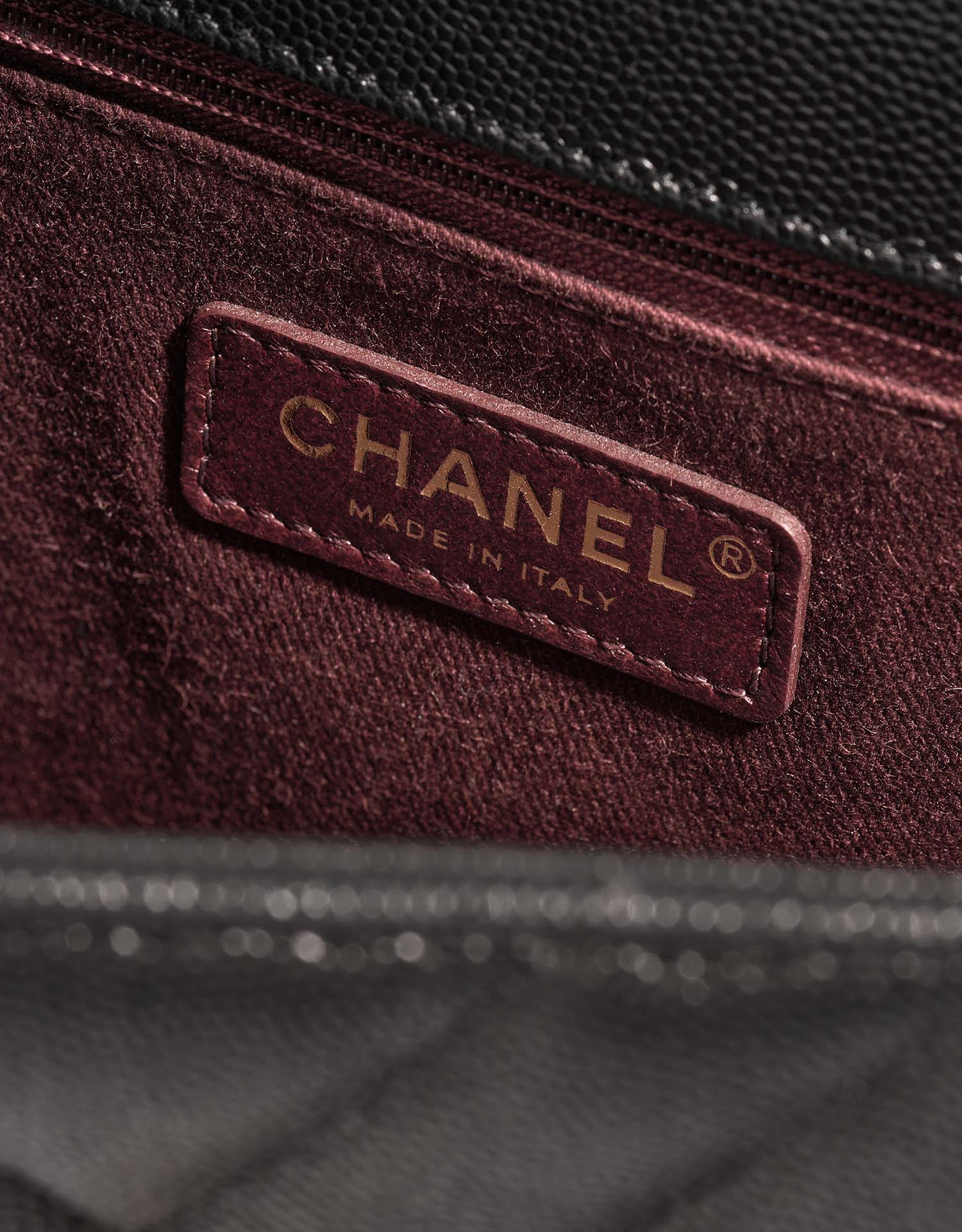 Chanel TimelessHandle Medium Black Logo | Vendre votre sac de créateur sur Saclab.com