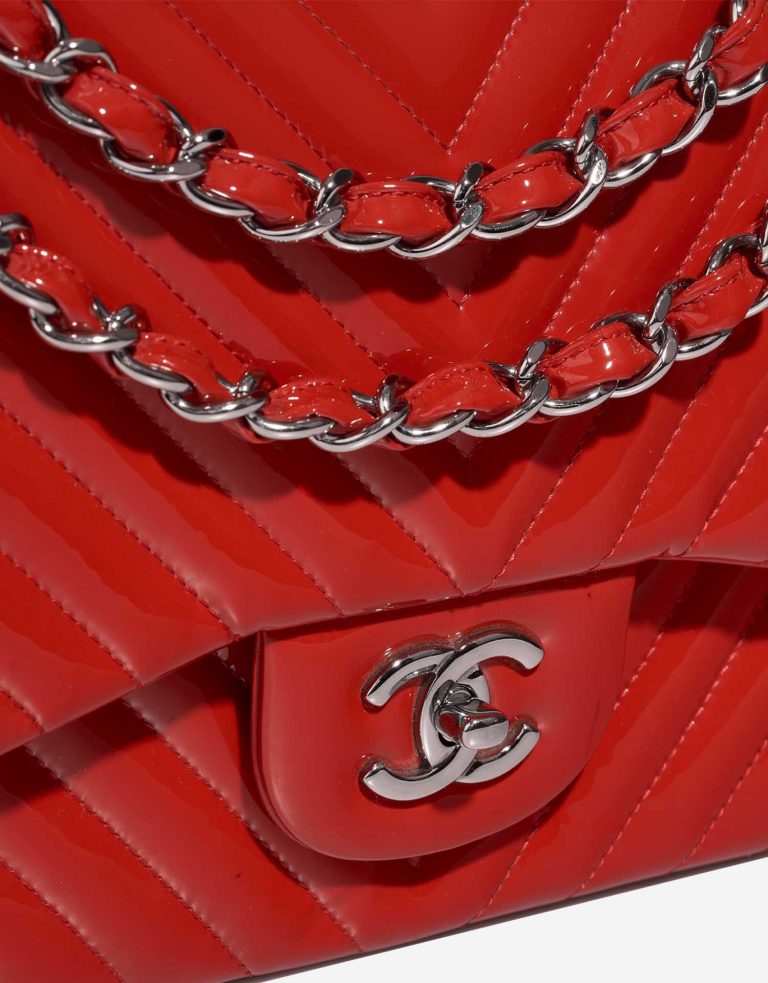 Chanel Timeless Jumbo Red Closing System  | Sell your designer bag on Saclab.com