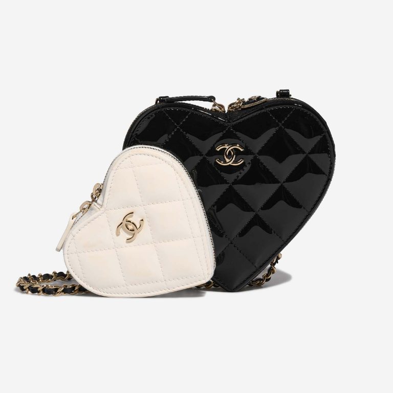 Chanel ClutchWithChain Black-White Front | Verkaufen Sie Ihre Designer-Tasche auf Saclab.com