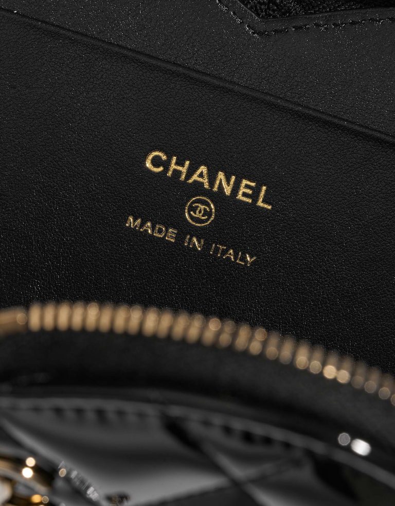 Chanel ClutchWithChain Schwarz-Weiß Logo 1 | Verkaufen Sie Ihre Designer-Tasche auf Saclab.com