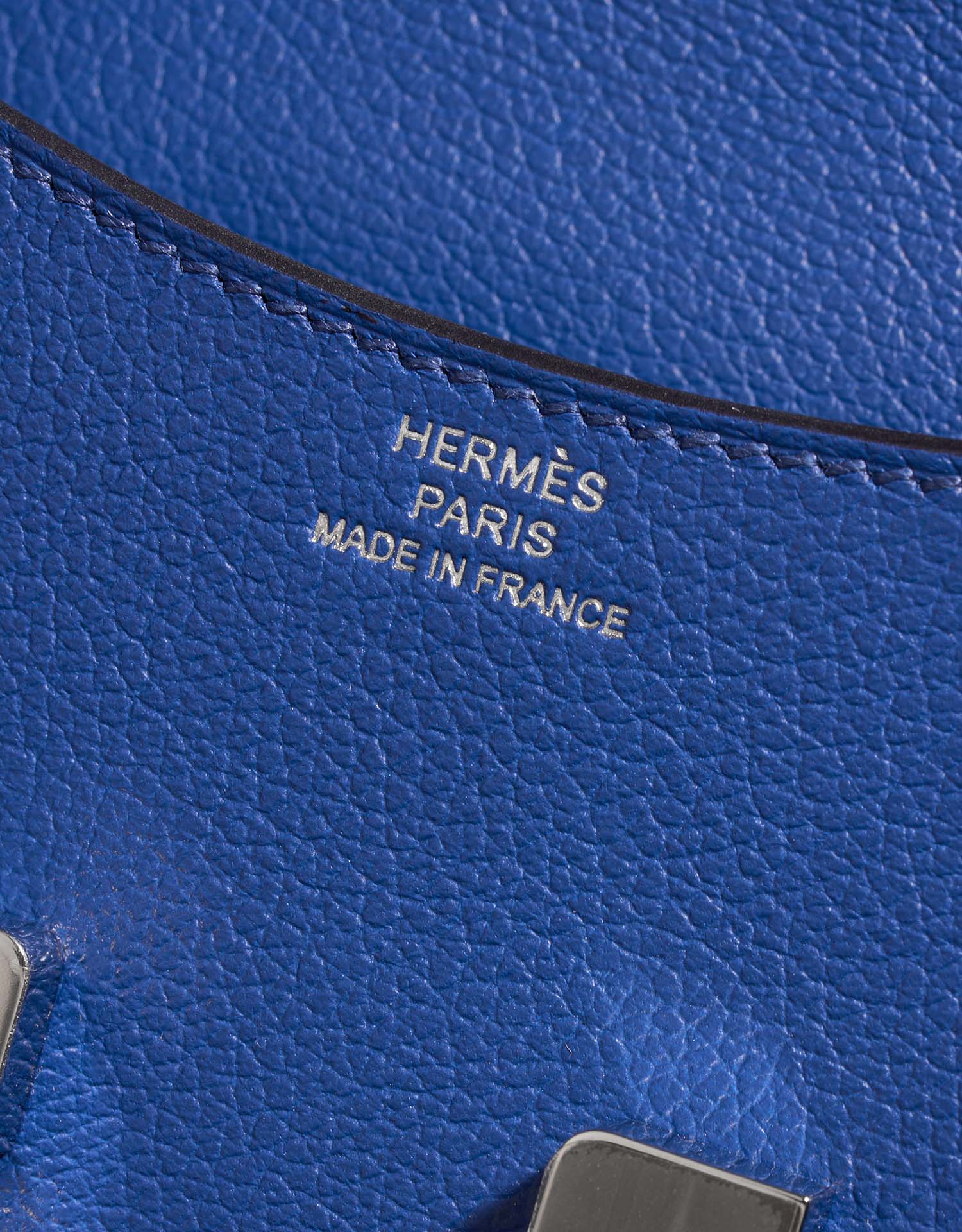 Hermès ConstanceSlimWallet BleuFrance Logo  | Sell your designer bag on Saclab.com