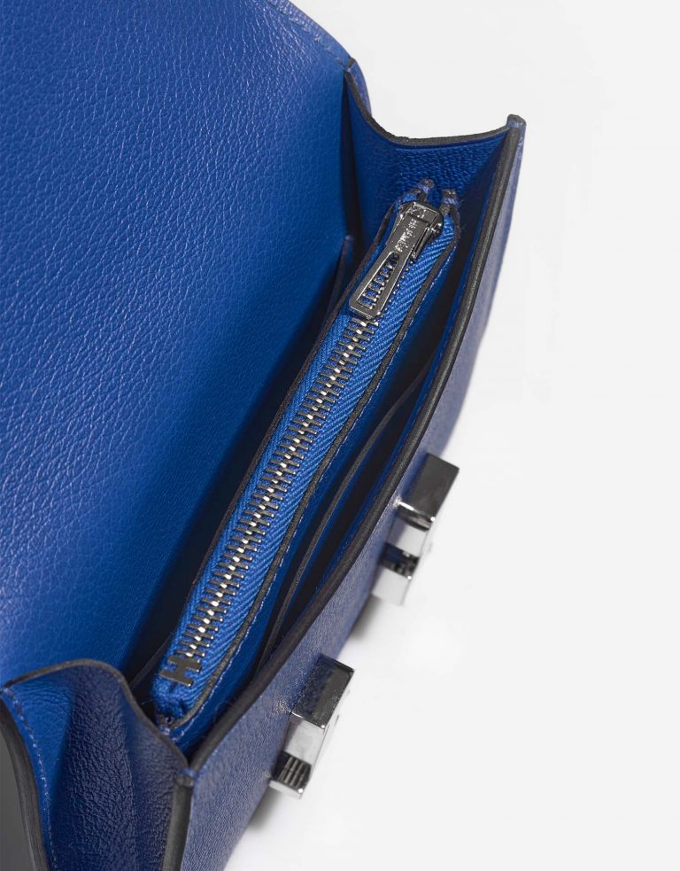 Hermès ConstanceSlimWallet BleuFrance Inside | Verkaufen Sie Ihre Designertasche auf Saclab.com