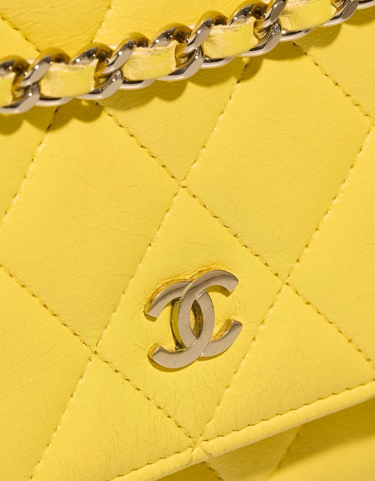 Chanel Timeless WalletOnChain Yellow Closing System  | Sell your designer bag on Saclab.com