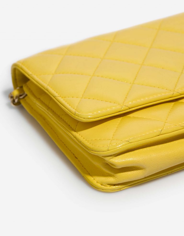 Chanel Timeless WalletOnChain Yellow signs of wear | Sell your designer bag on Saclab.com