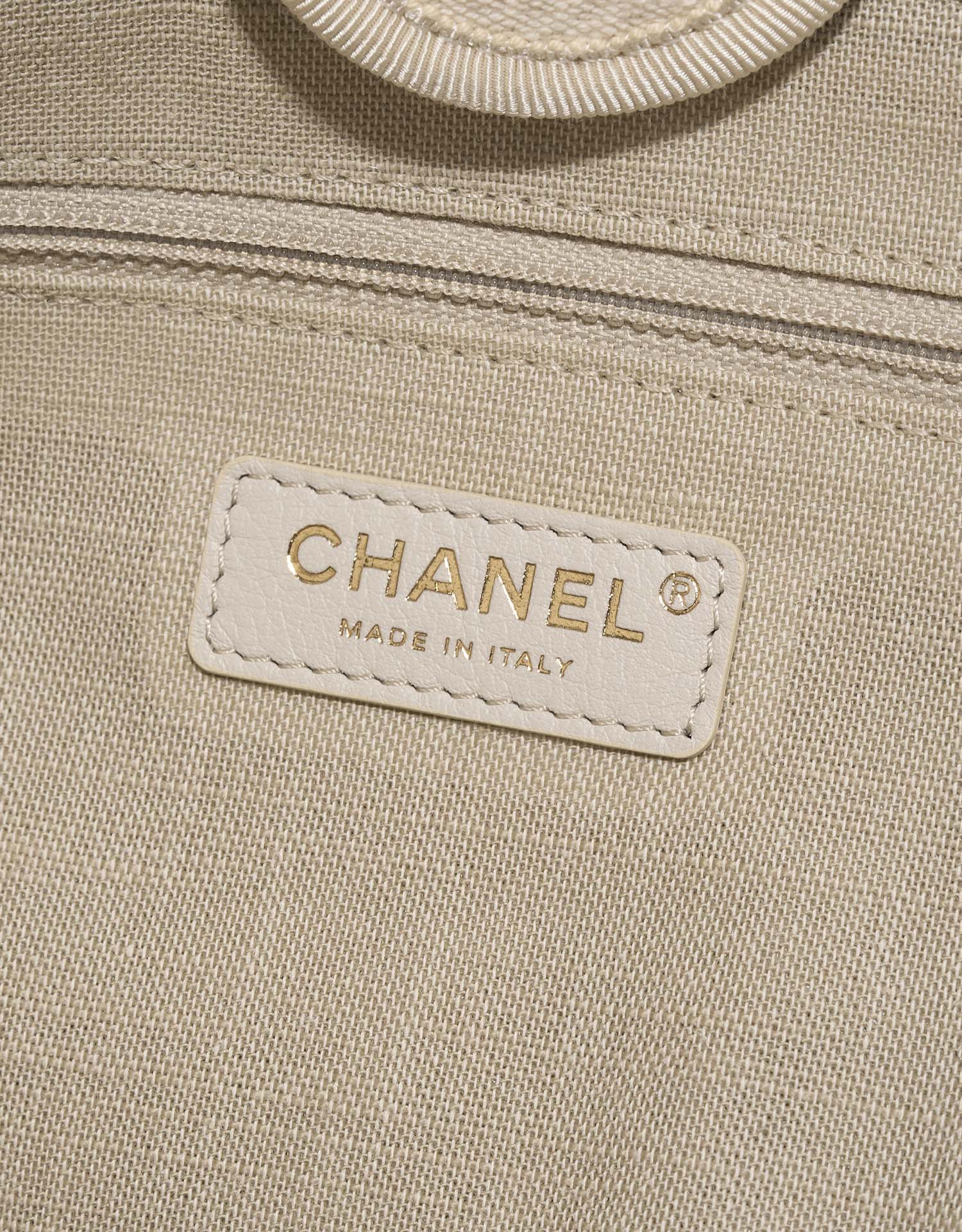 Chanel Deauville Small Cream Logo  | Sell your designer bag on Saclab.com