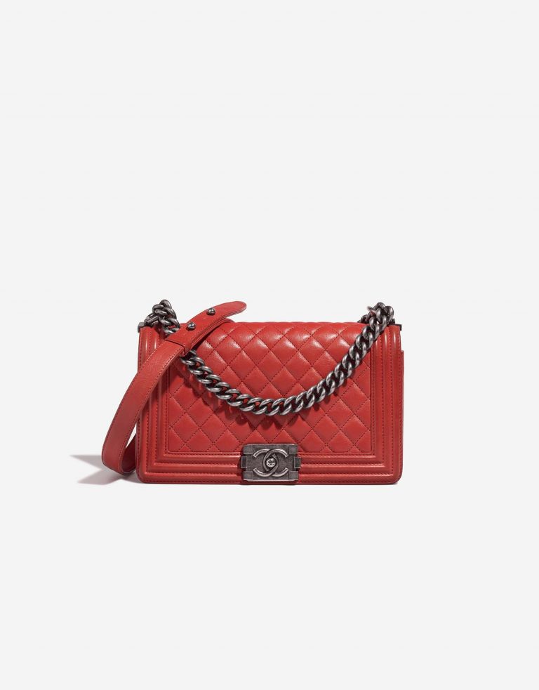 Chanel Boy OldMedium Red 0F | Sell your designer bag on Saclab.com