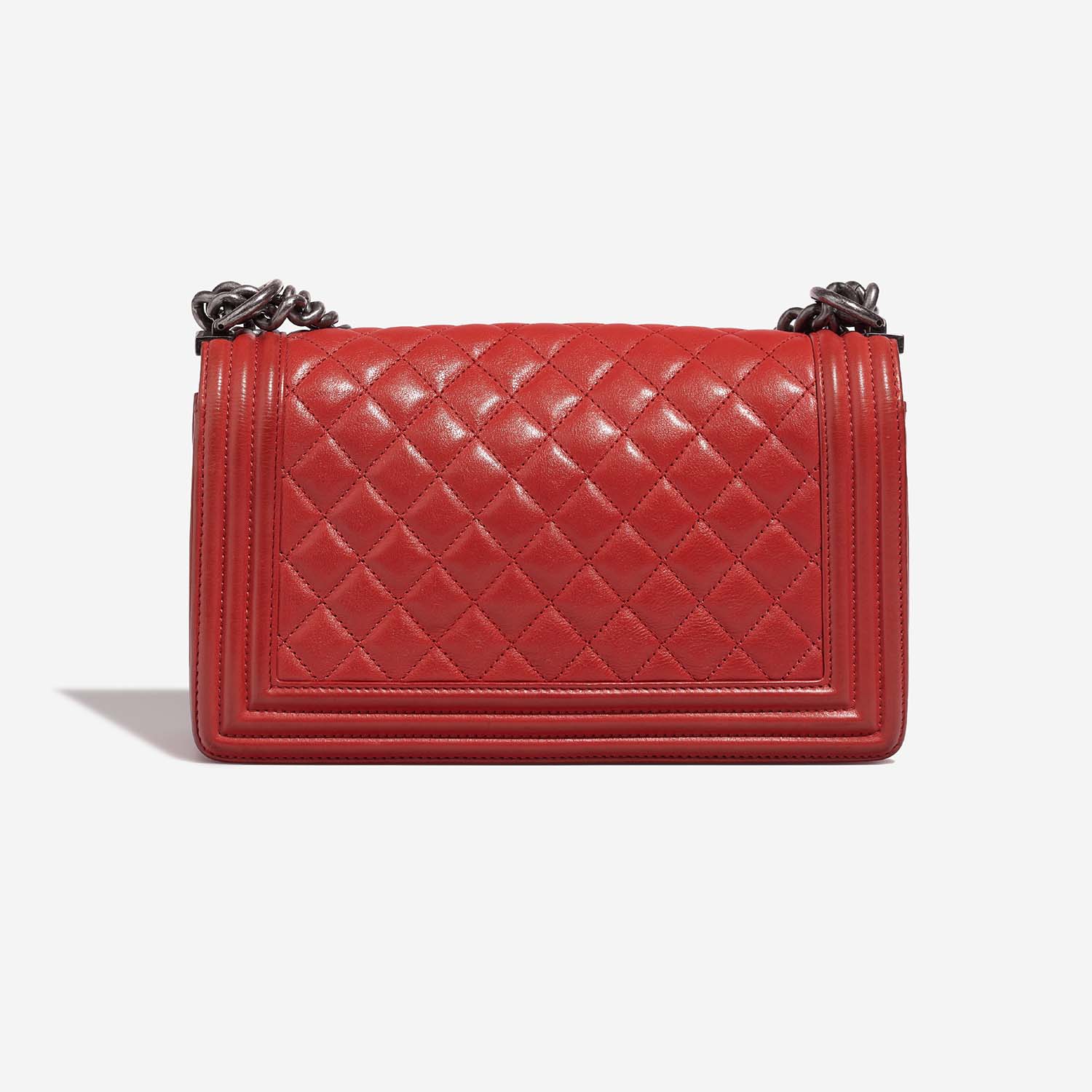 Chanel Boy OldMedium Red 5B S | Sell your designer bag on Saclab.com