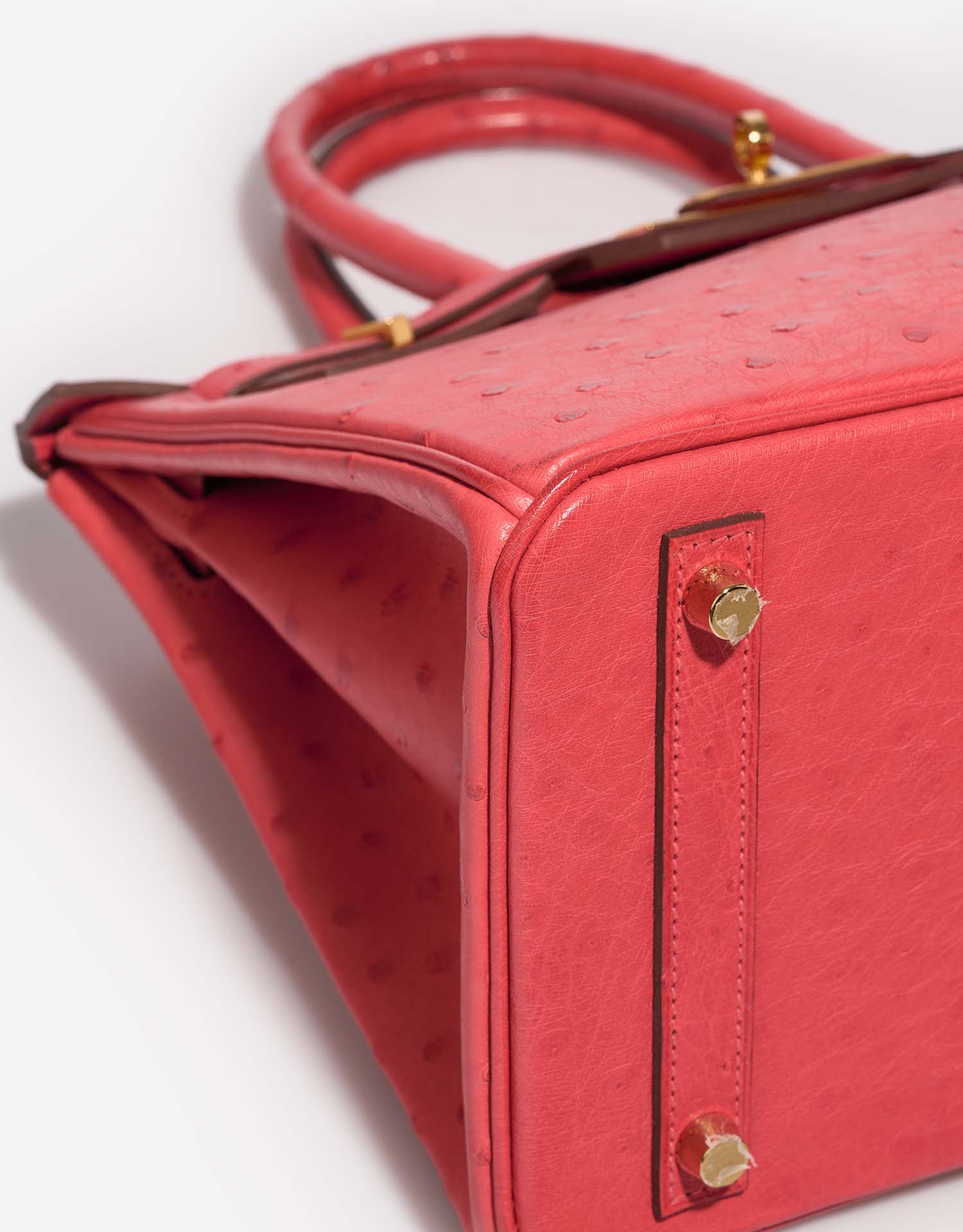 Hermès Birkin 30 Bougainvillier signs of wear| Sell your designer bag on Saclab.com