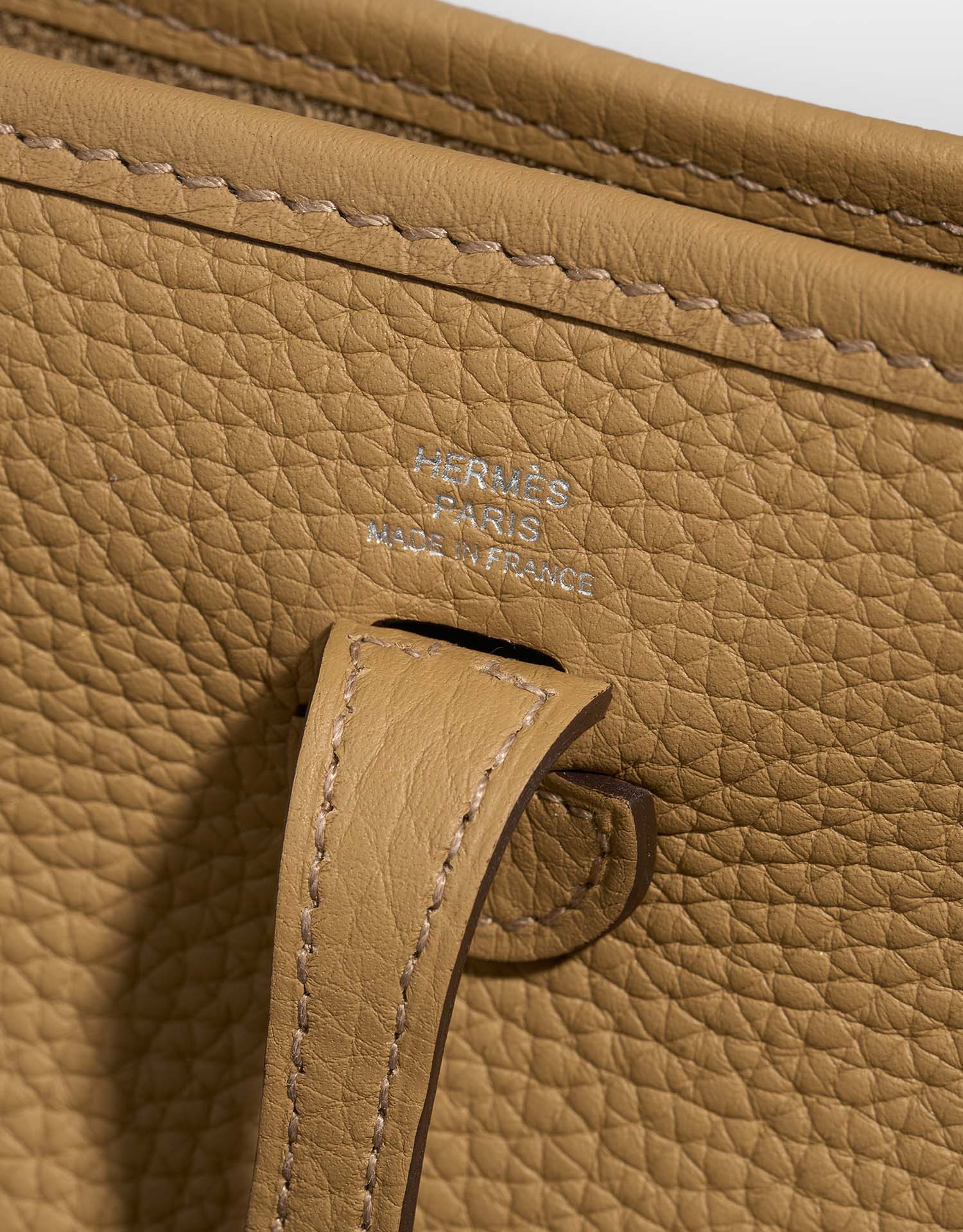 Hermès Evelyne 16 Biscuit Logo  | Sell your designer bag on Saclab.com