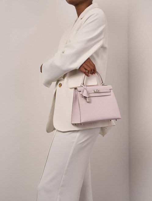 Hermès Kelly 25 MauvePale 1M | Sell your designer bag on Saclab.com