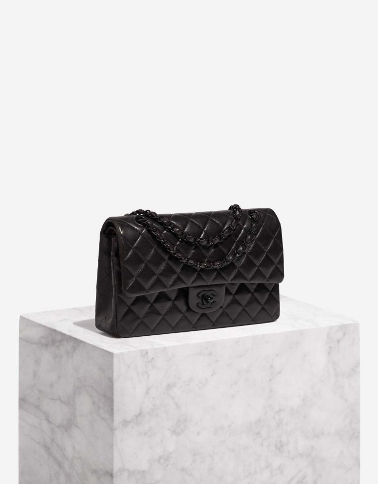 Chanel Timeless Medium Black Front  | Sell your designer bag on Saclab.com