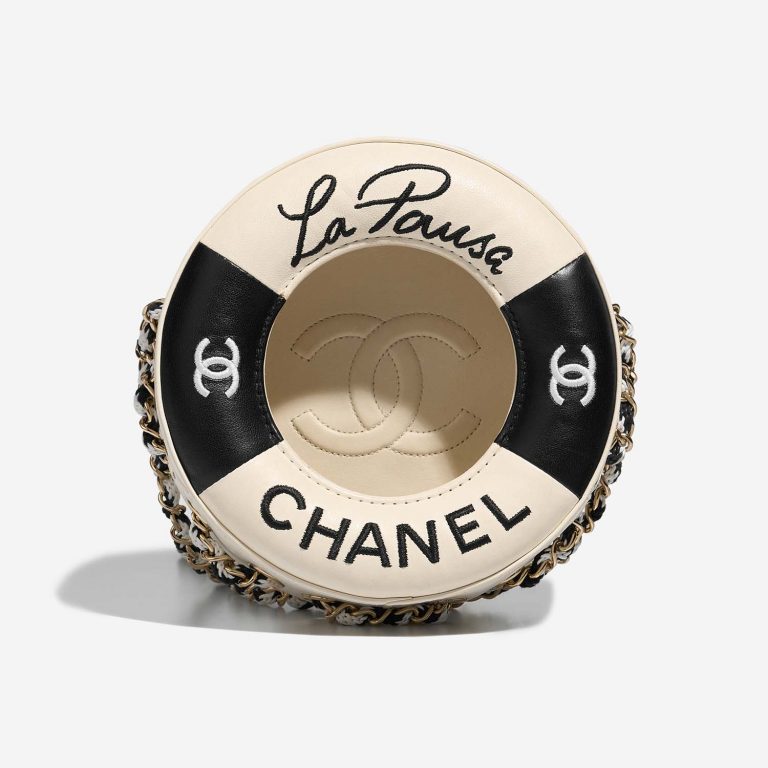 Chanel Cruise19LaPausaLifeSaverRound Noir-Blanc 2F S | Vendez votre sac de créateur sur Saclab.com