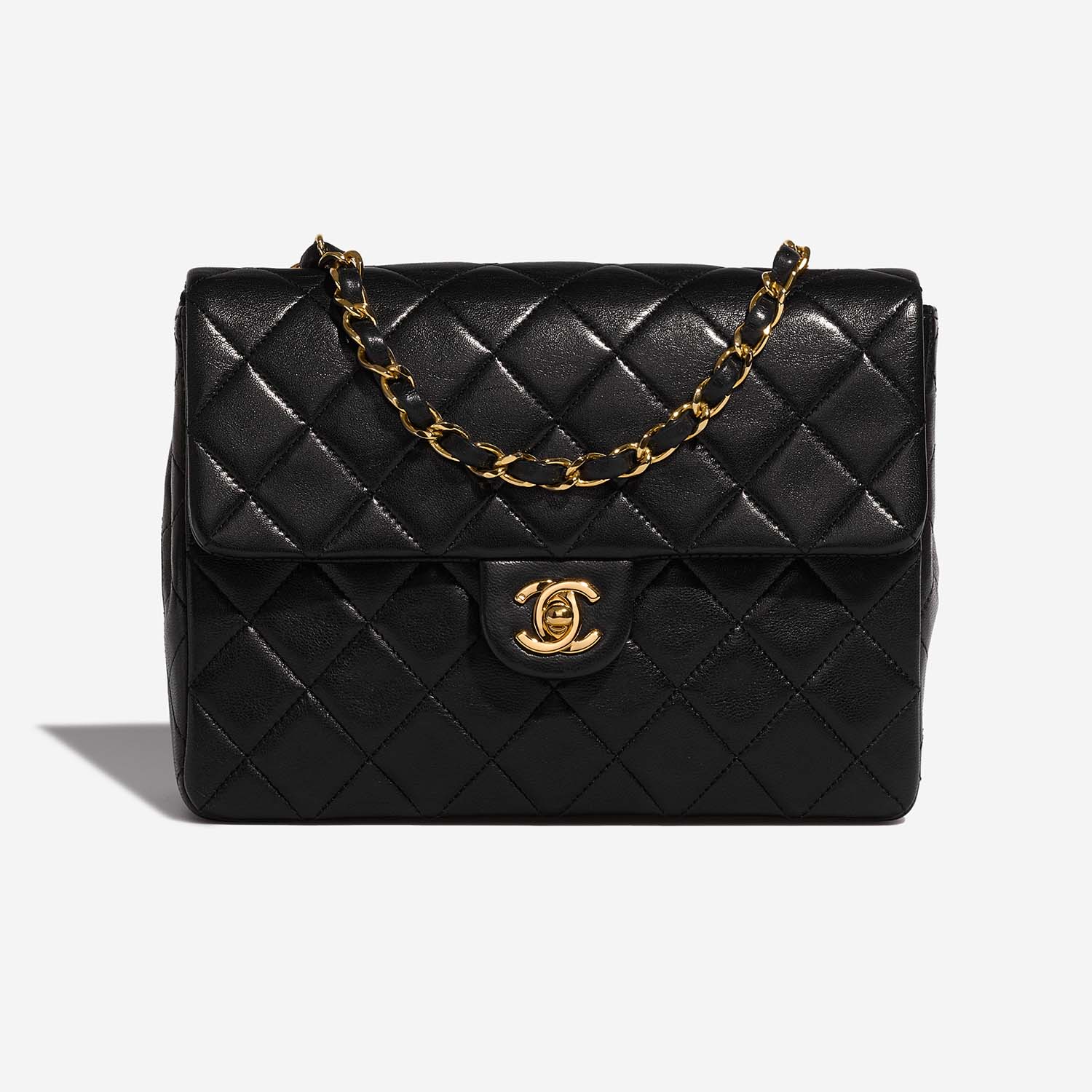 Chanel Timeless MiniSquare Black 2F S | Sell your designer bag on Saclab.com