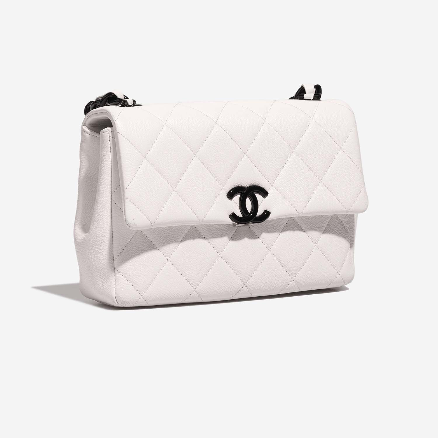 Chanel Timeless Medium White Side Front  | Sell your designer bag on Saclab.com