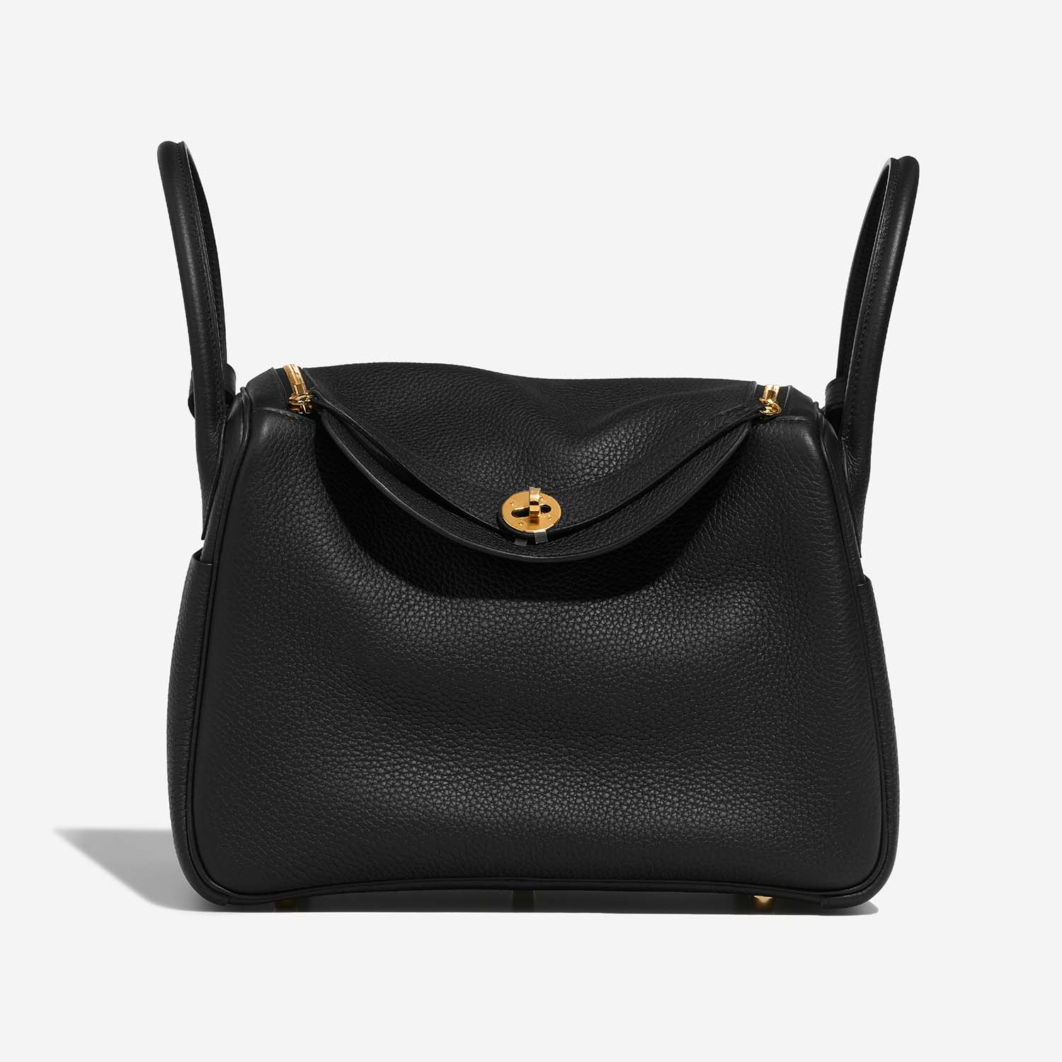 Hermès Lindy 30 Black Front  | Sell your designer bag on Saclab.com