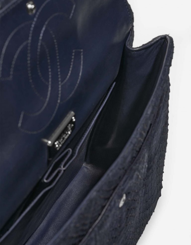 Chanel Timeless Maxi DarkBlue Inside  | Sell your designer bag on Saclab.com