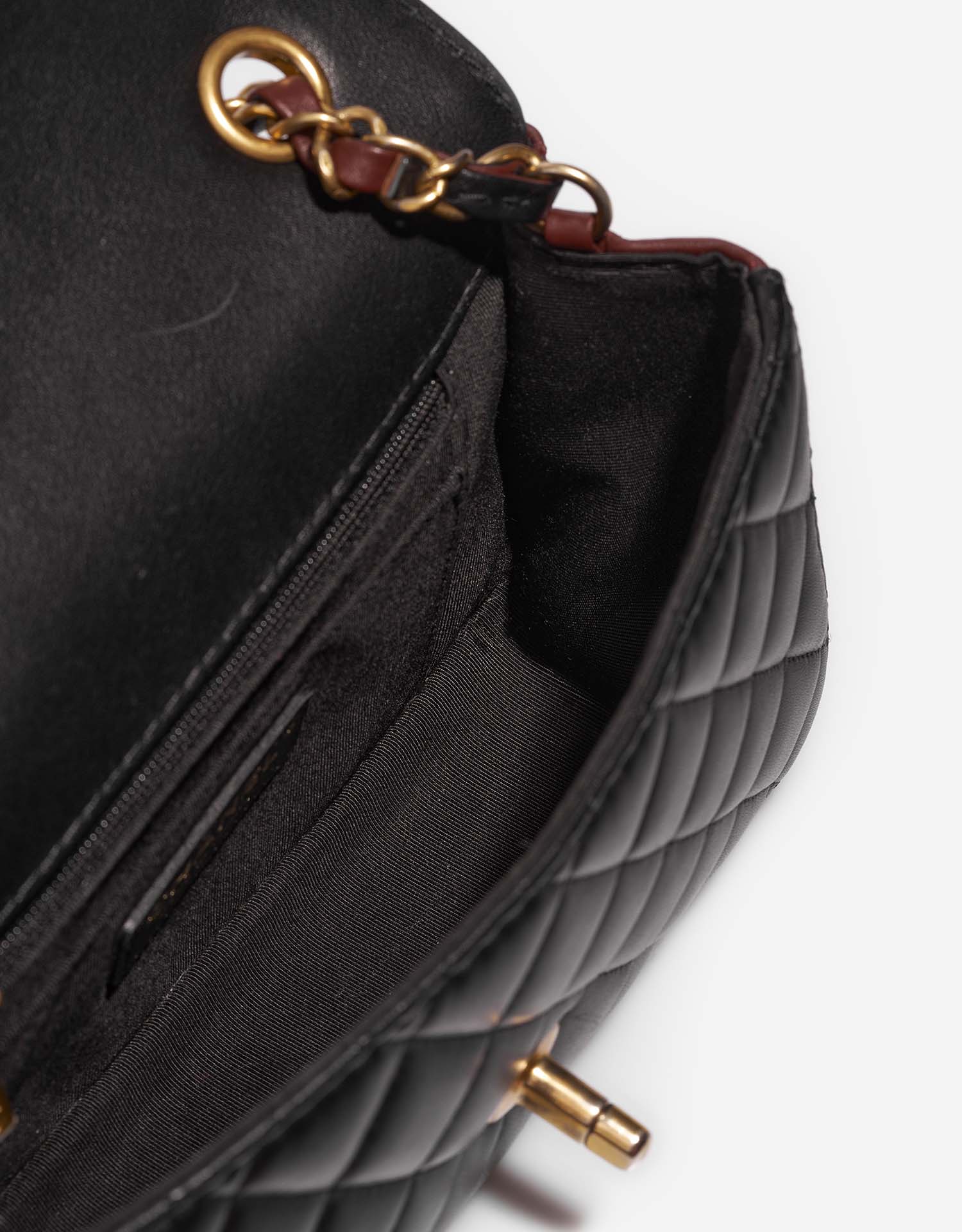 Chanel Timeless MiniRectangular Black-DarkBurgundy Inside  | Sell your designer bag on Saclab.com