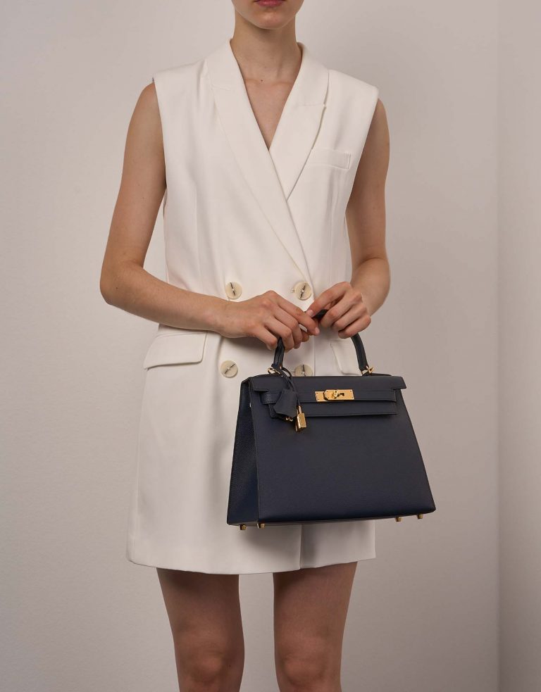 Hermès Kelly 28 BleuIndigo Front | Vendre votre sac de créateur sur Saclab.com