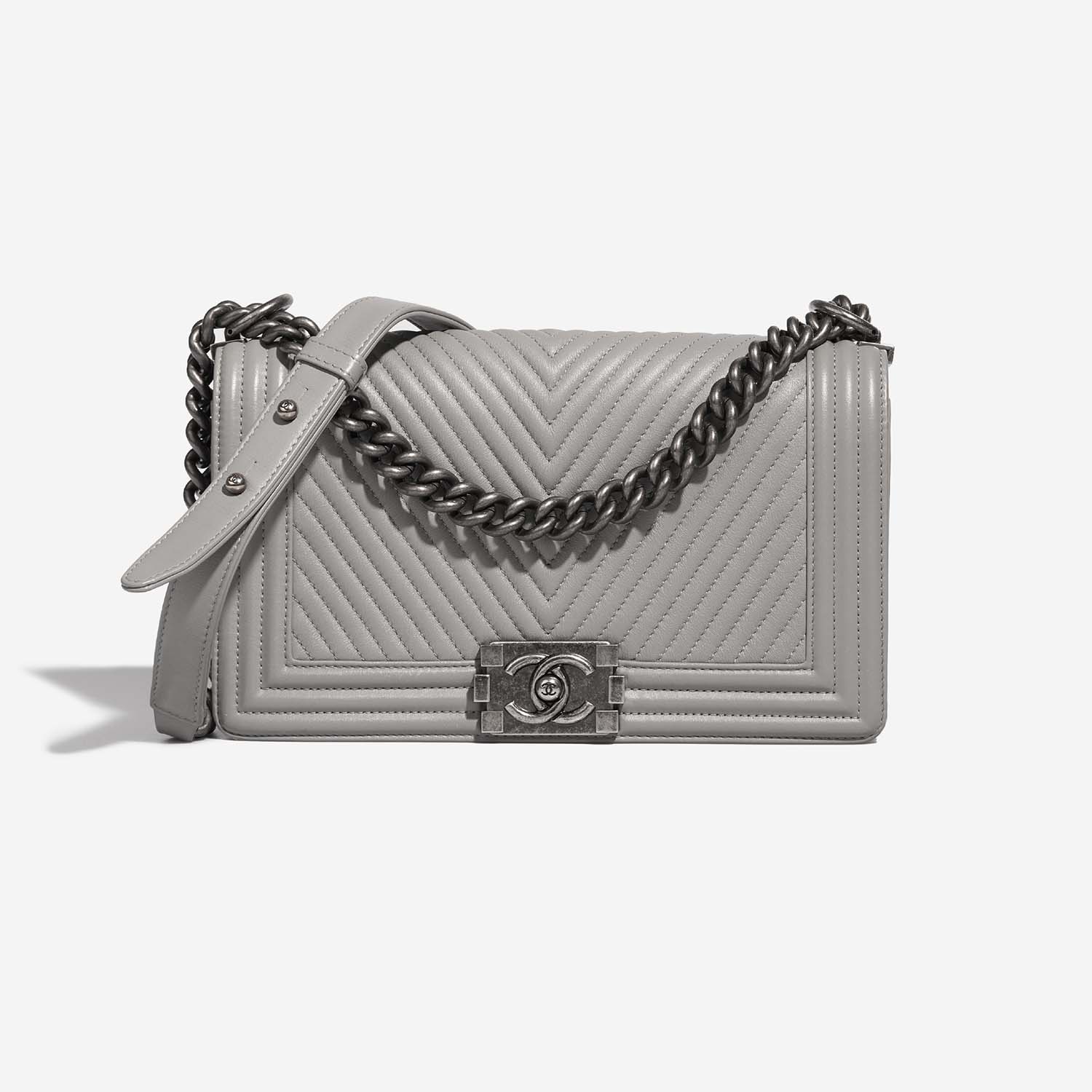 Chanel Boy OldMedium LightGray Front  | Sell your designer bag on Saclab.com