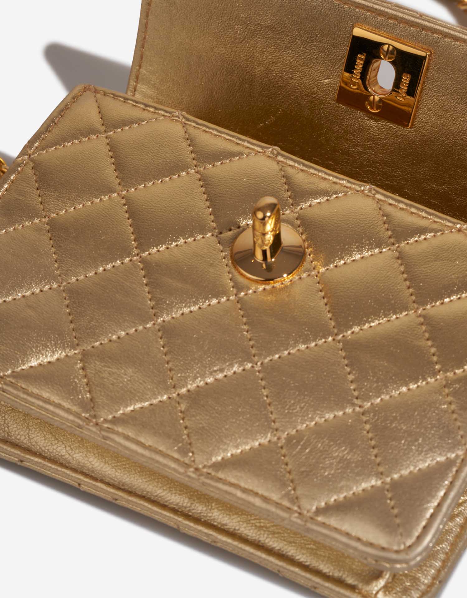 Chanel Timeless ExtraMini Gold Inside | Sell your designer bag on Saclab.com