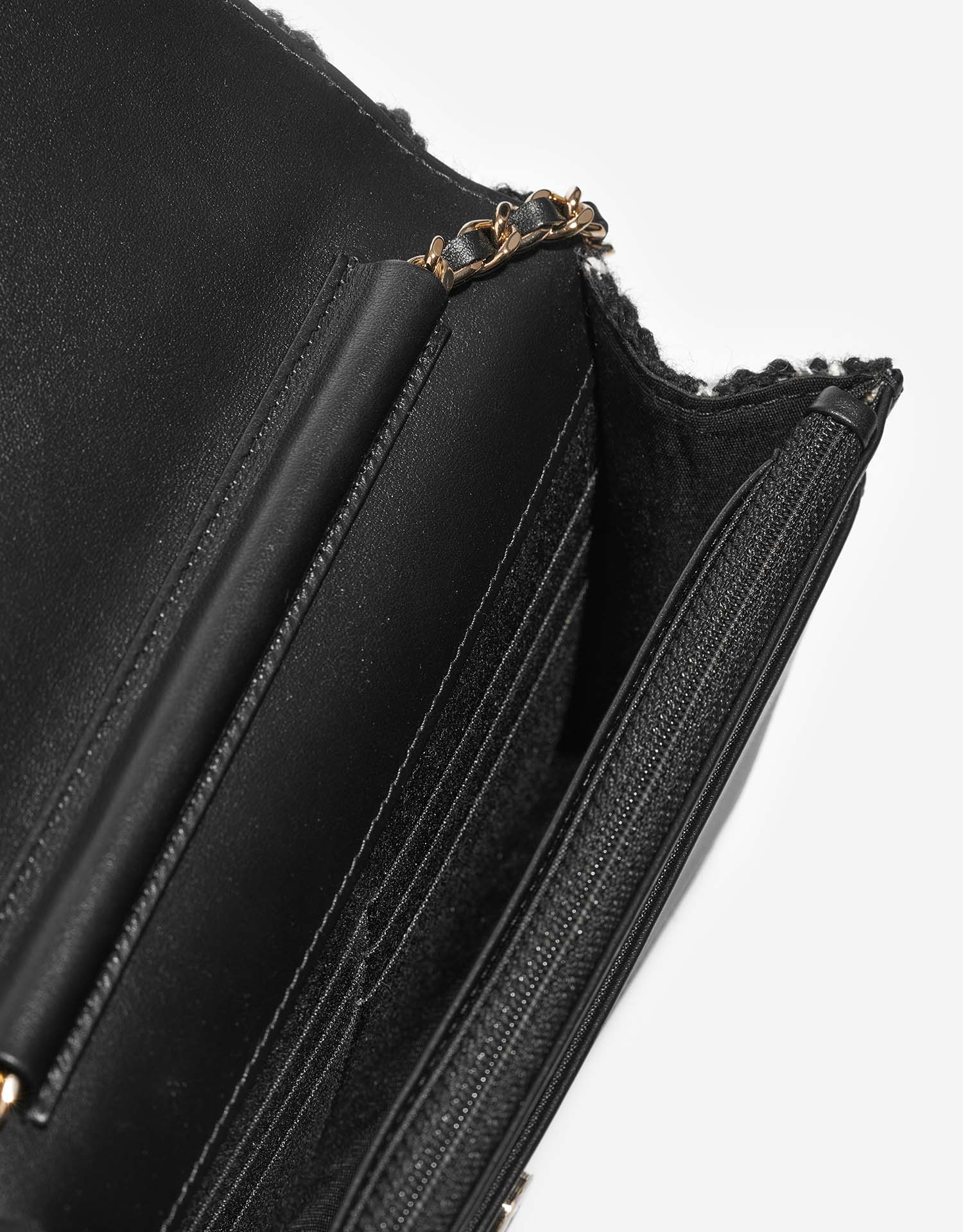 Chanel Timeless WalletOnchain Black-White Inside  | Sell your designer bag on Saclab.com