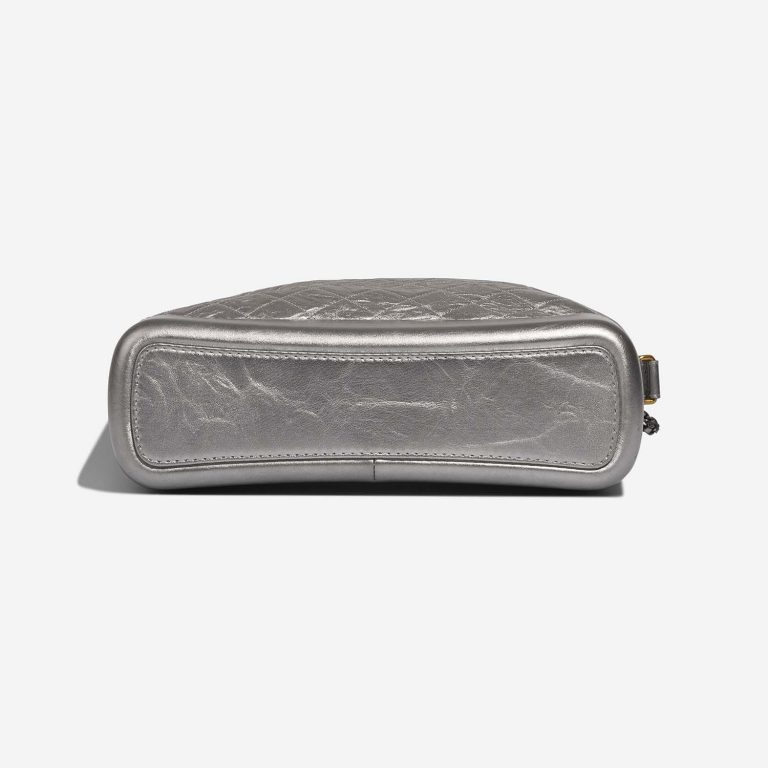 Chanel Gabrielle Large Silver Bottom | Vendez votre sac de créateur sur Saclab.com