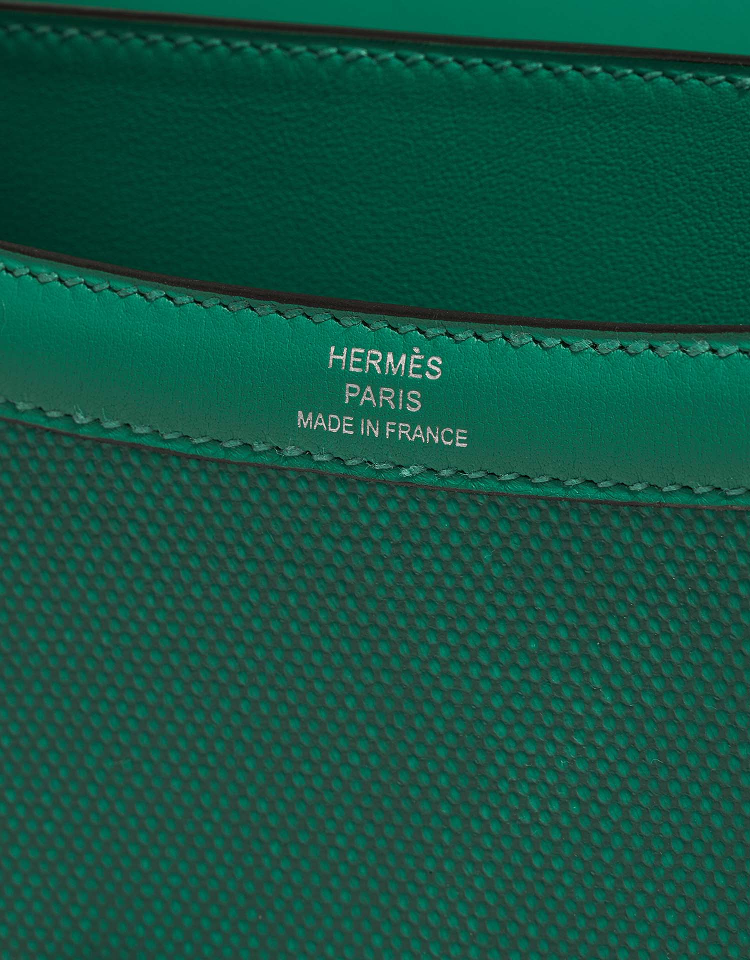 Hermès Constance 24 VertJade Logo  | Sell your designer bag on Saclab.com