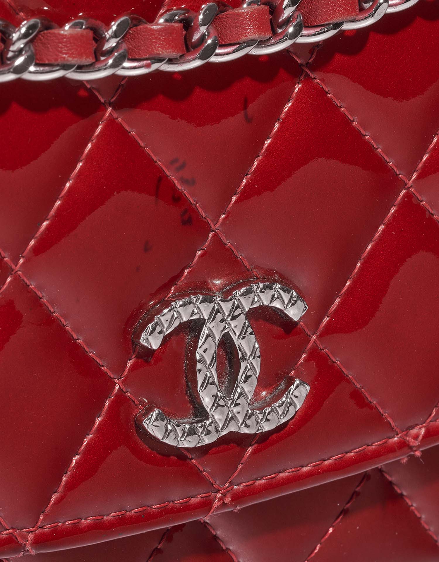 Chanel Timeless WalletOnChain Red Closing System  | Sell your designer bag on Saclab.com