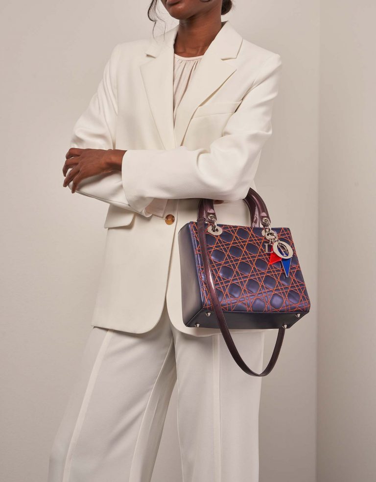 Dior Lady Medium Purple Front  | Sell your designer bag on Saclab.com