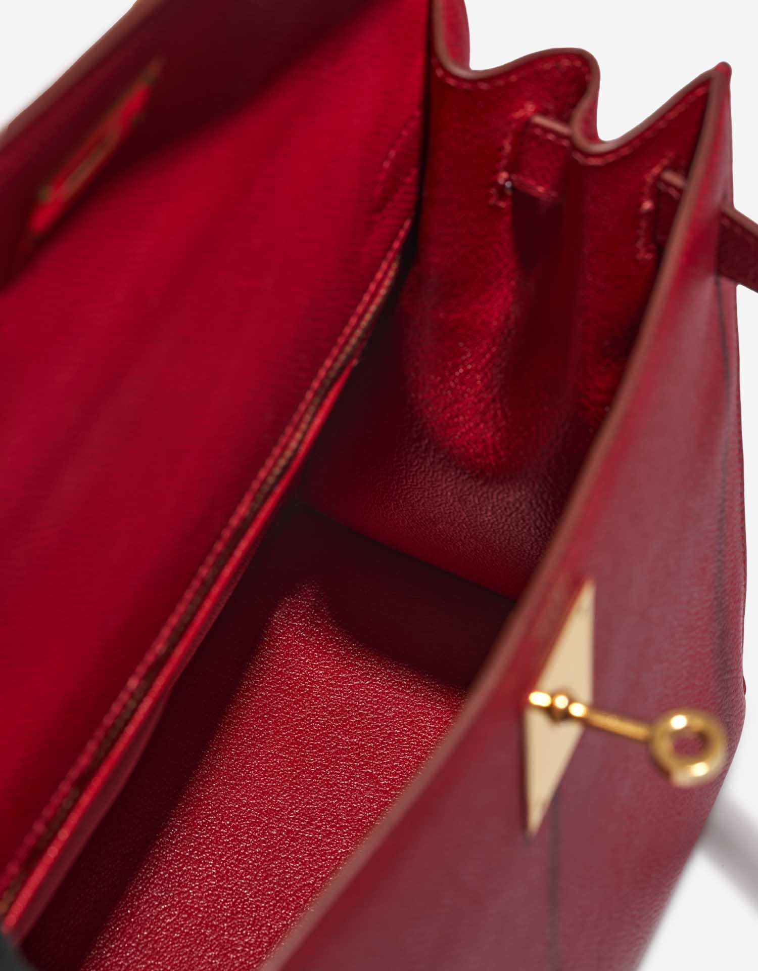 Hermès Kelly 28 RougeVif Inside  | Sell your designer bag on Saclab.com