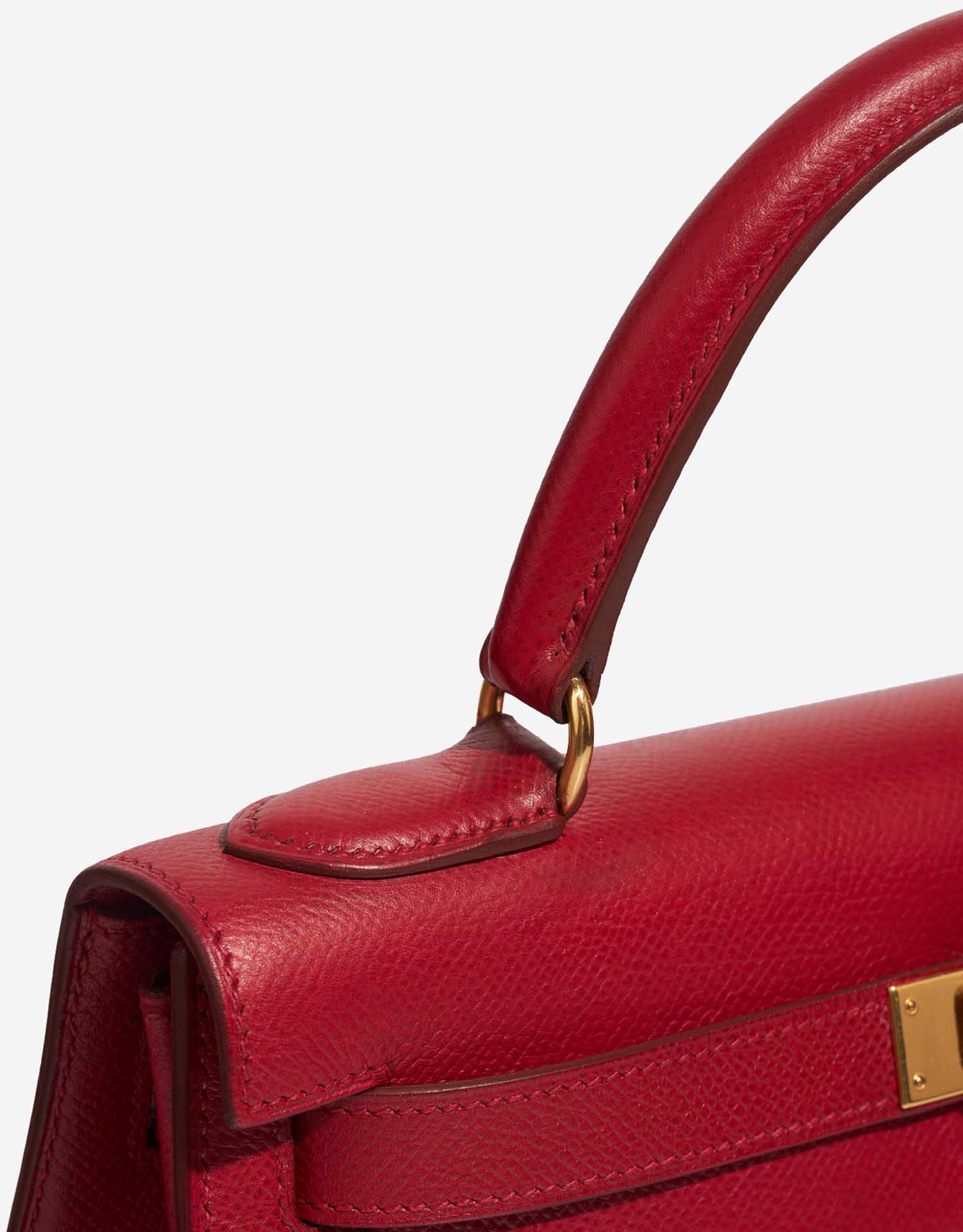 Hermès Kelly 28 RougeVif signs of wear 3 | Sell your designer bag on Saclab.com