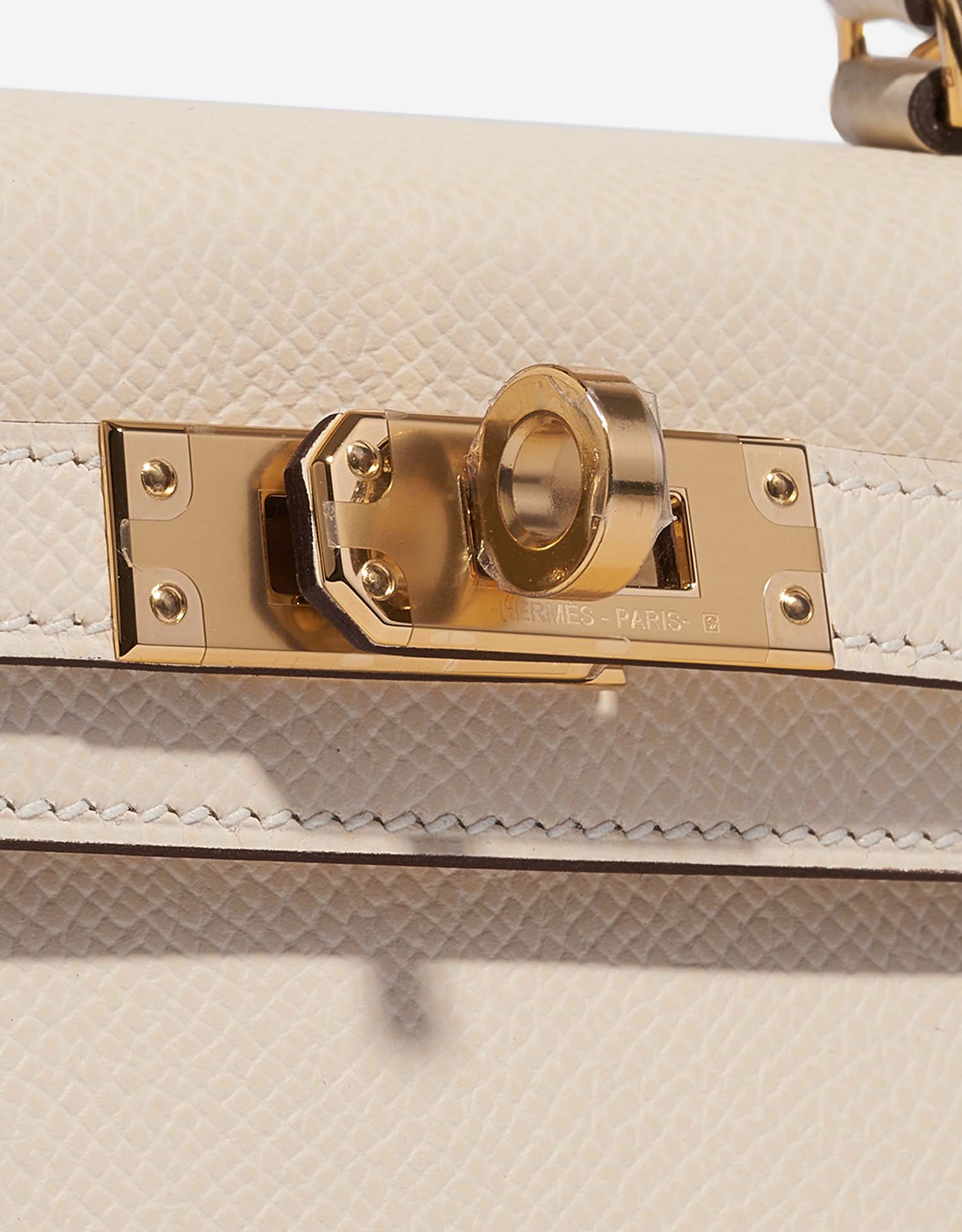 Hermès Kelly Mini Nata Verschluss-System | Verkaufen Sie Ihre Designer-Tasche auf Saclab.com