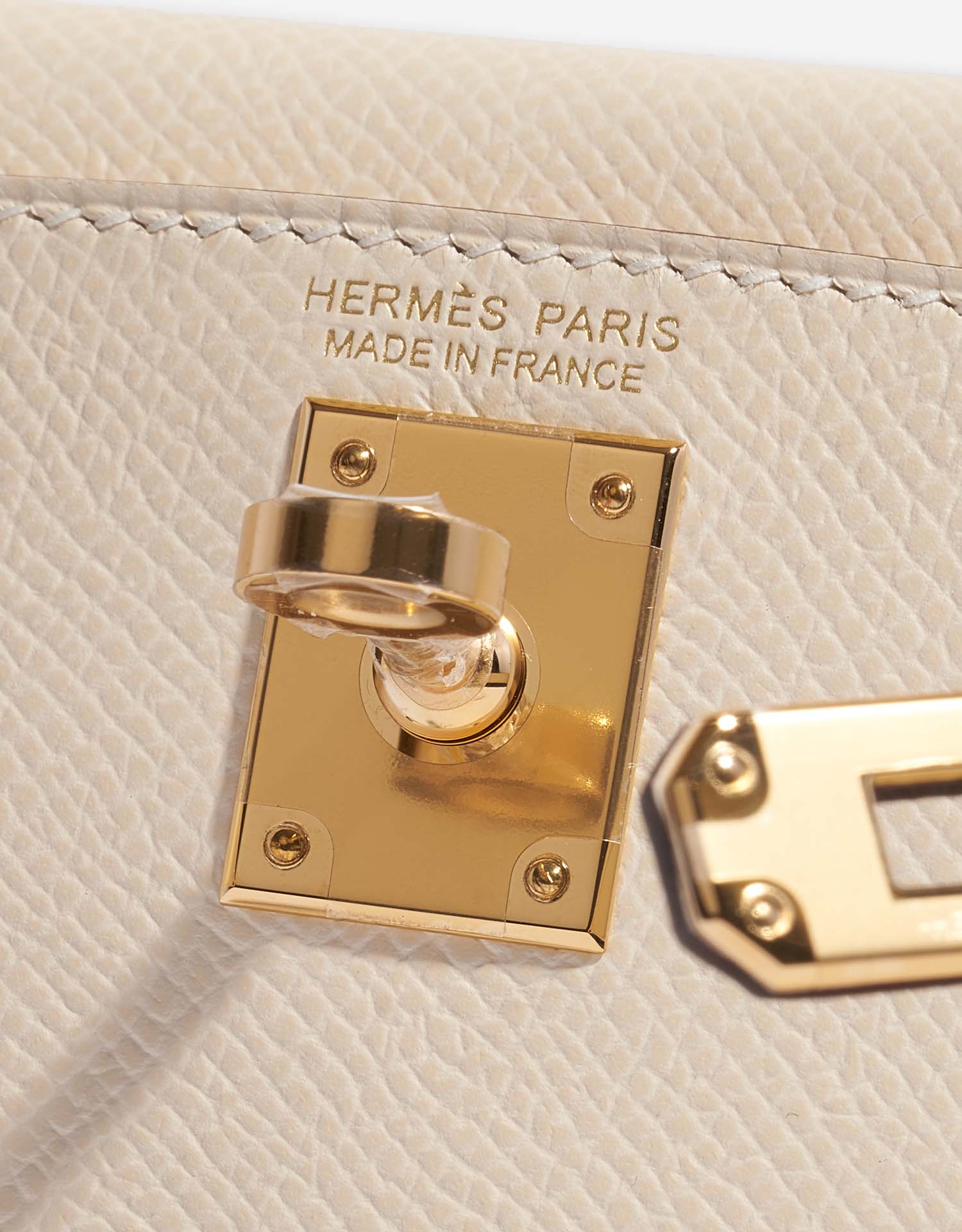 Hermès Kelly Mini Nata Logo  | Sell your designer bag on Saclab.com