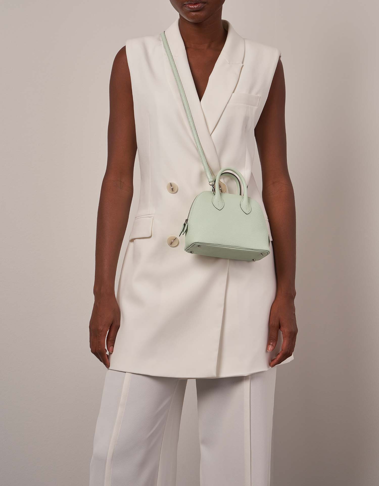 Hermès Bolide Mini VertFizz on Model | Sell your designer bag on Saclab.com