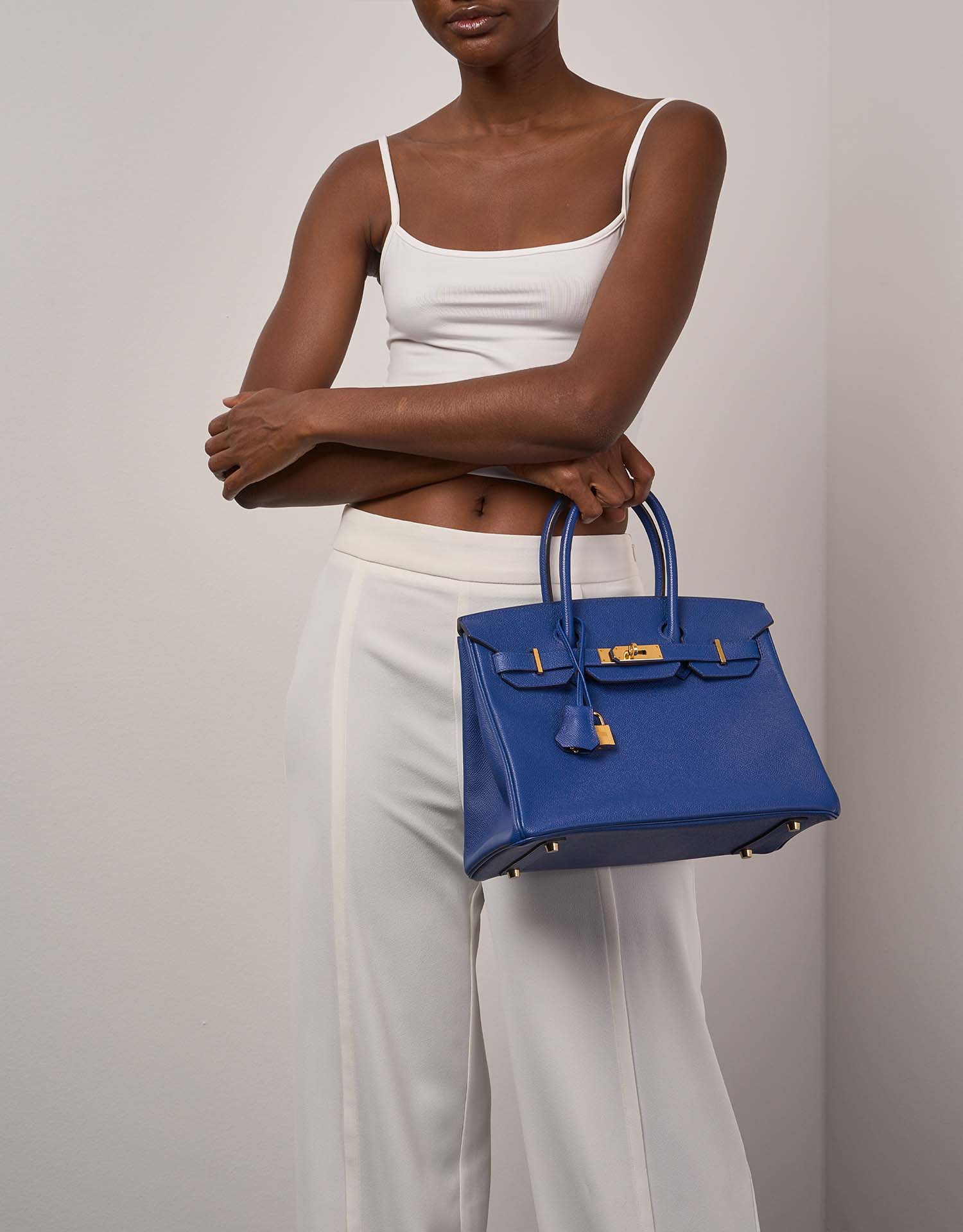 Hermès Birkin 30 BleuElectrique Sizes Worn | Sell your designer bag on Saclab.com