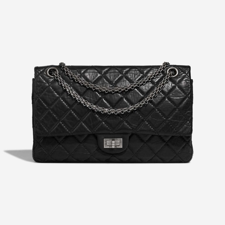 Chanel 255 226 Black Front S | Sell your designer bag on Saclab.com