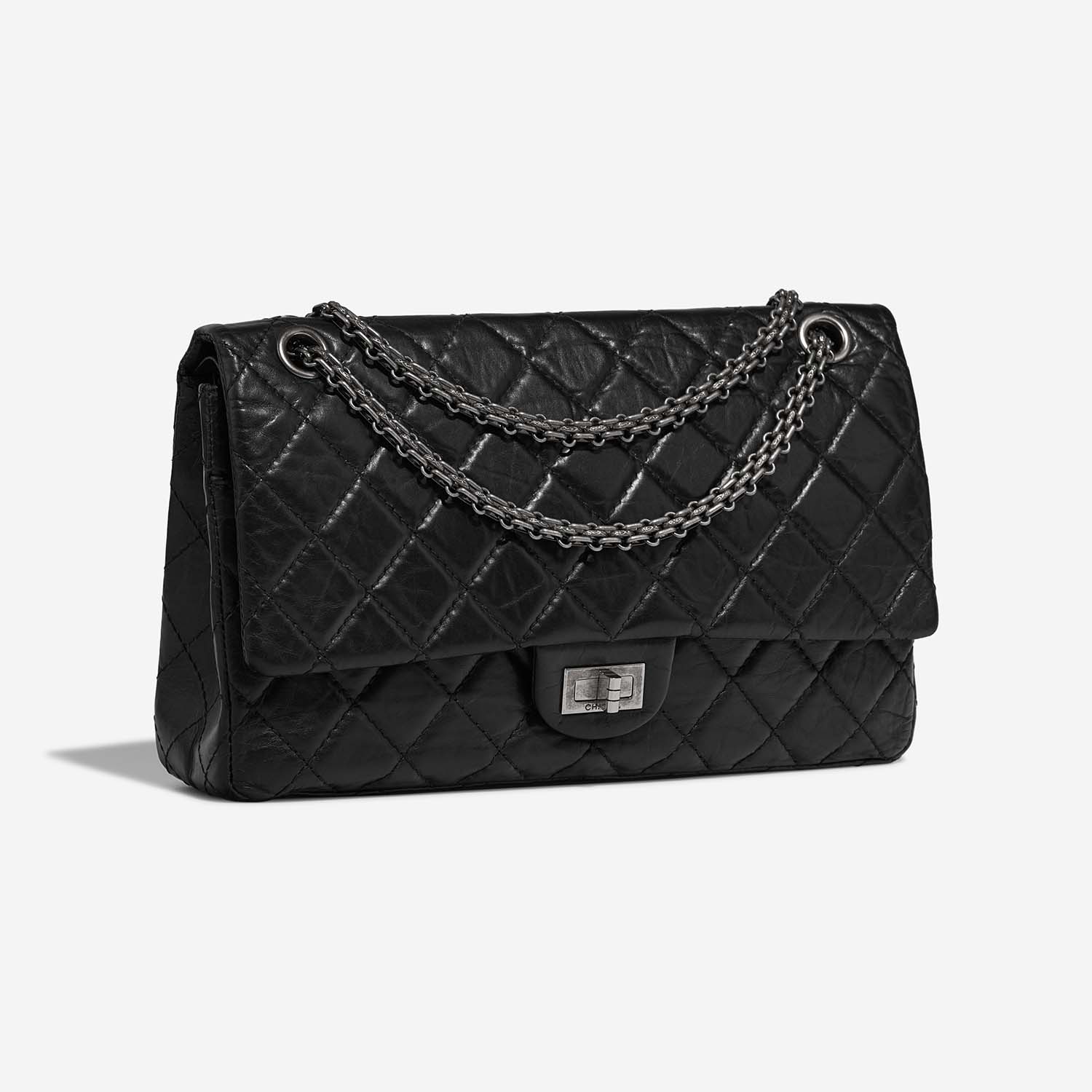 Chanel 255 226 Schwarz Side Front | Verkaufen Sie Ihre Designer-Tasche auf Saclab.com