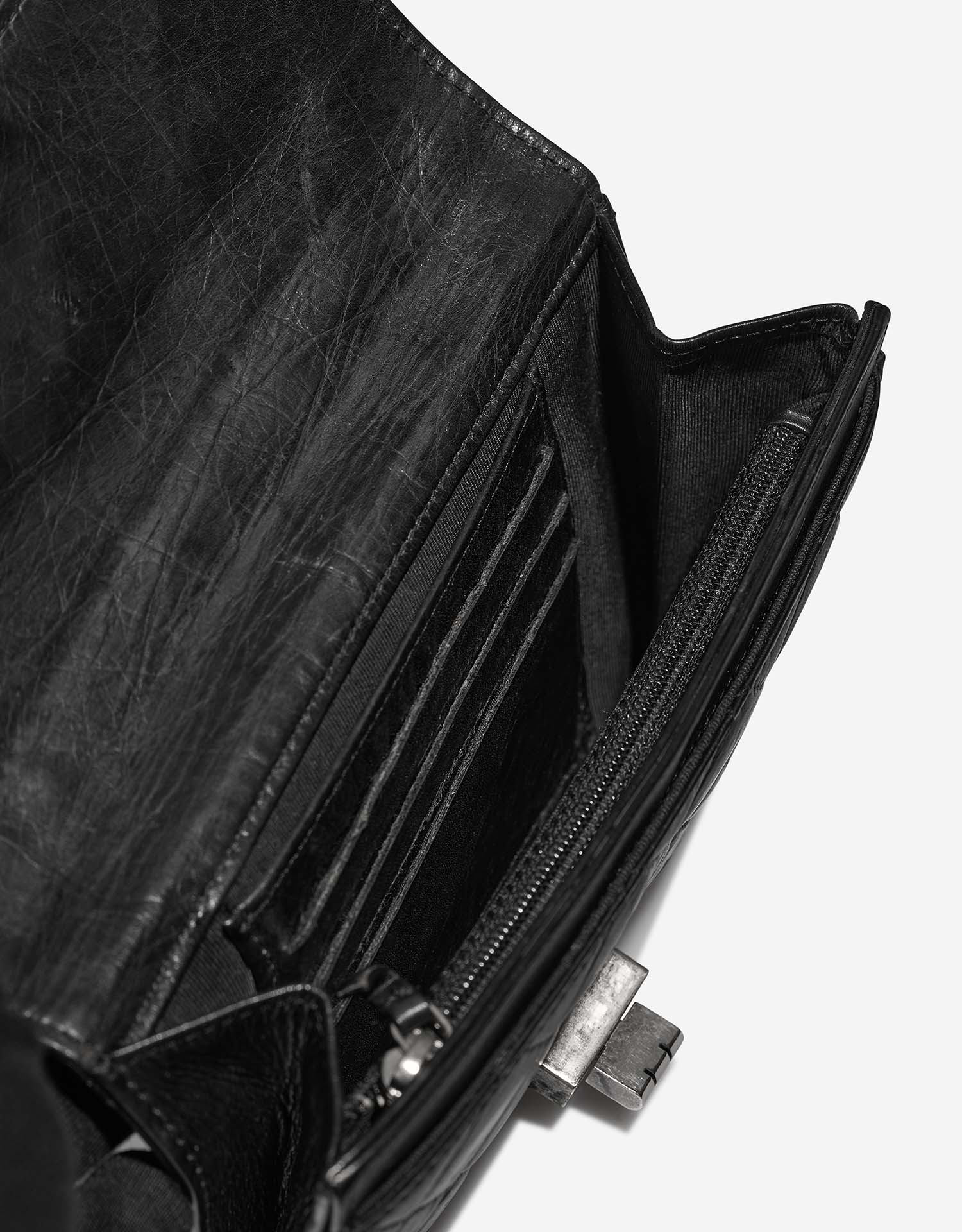 Chanel 255 226 Black Inside | Verkaufen Sie Ihre Designer-Tasche auf Saclab.com