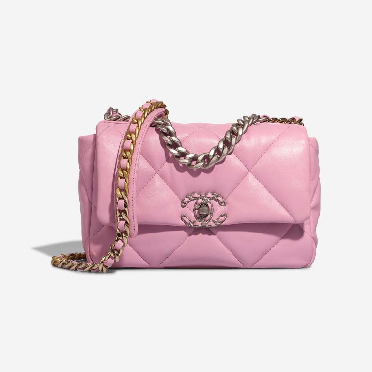 Chanel 19 Flapbag Pink Front  | Sell your designer bag on Saclab.com