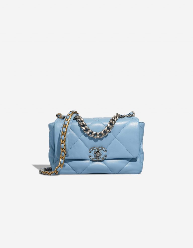 Chanel 19 Flapbag Lightblue Front  | Sell your designer bag on Saclab.com