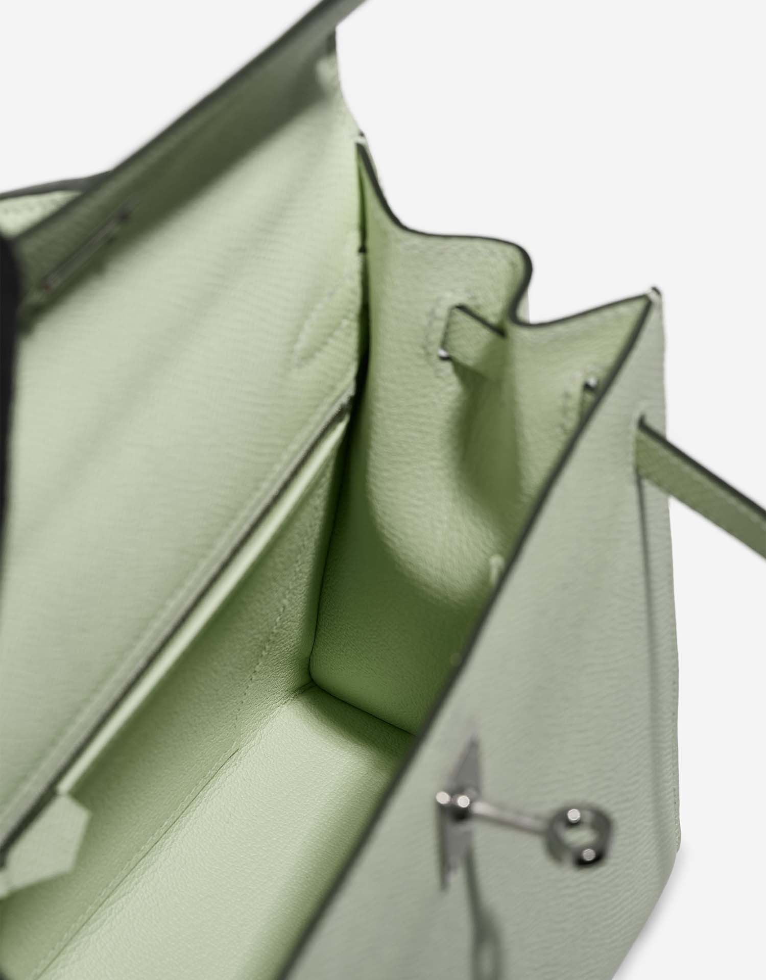 Hermès Kelly 25 VertFizz Inside  | Sell your designer bag on Saclab.com