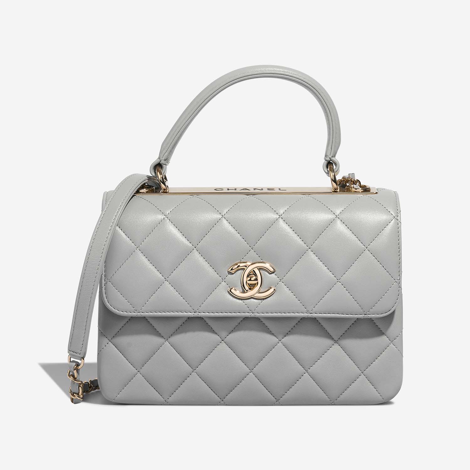 Chanel TrendyCC Medium LightGrey Front  S | Sell your designer bag on Saclab.com